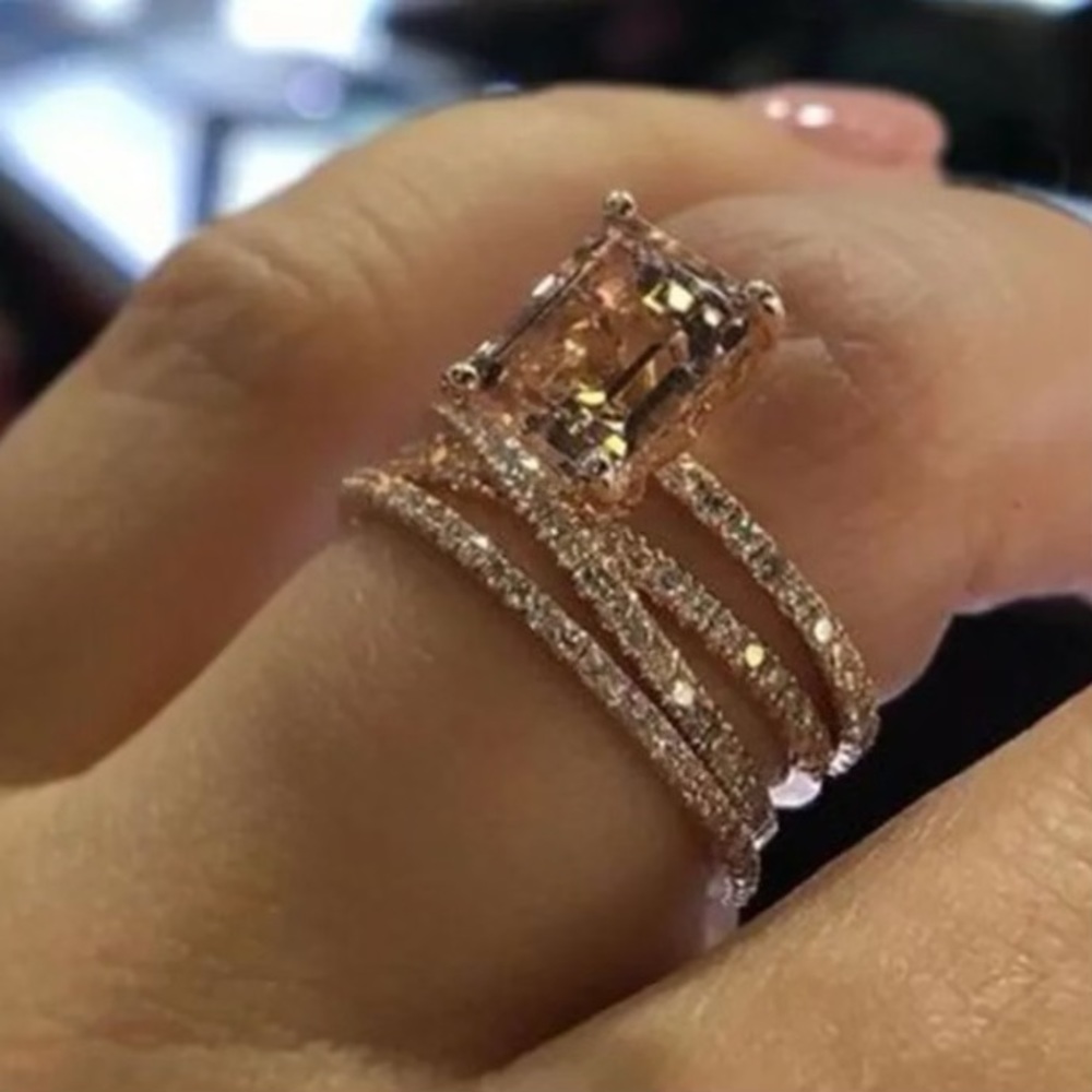 18k Rose Gold Morganite Ring - Picture 4 of 15